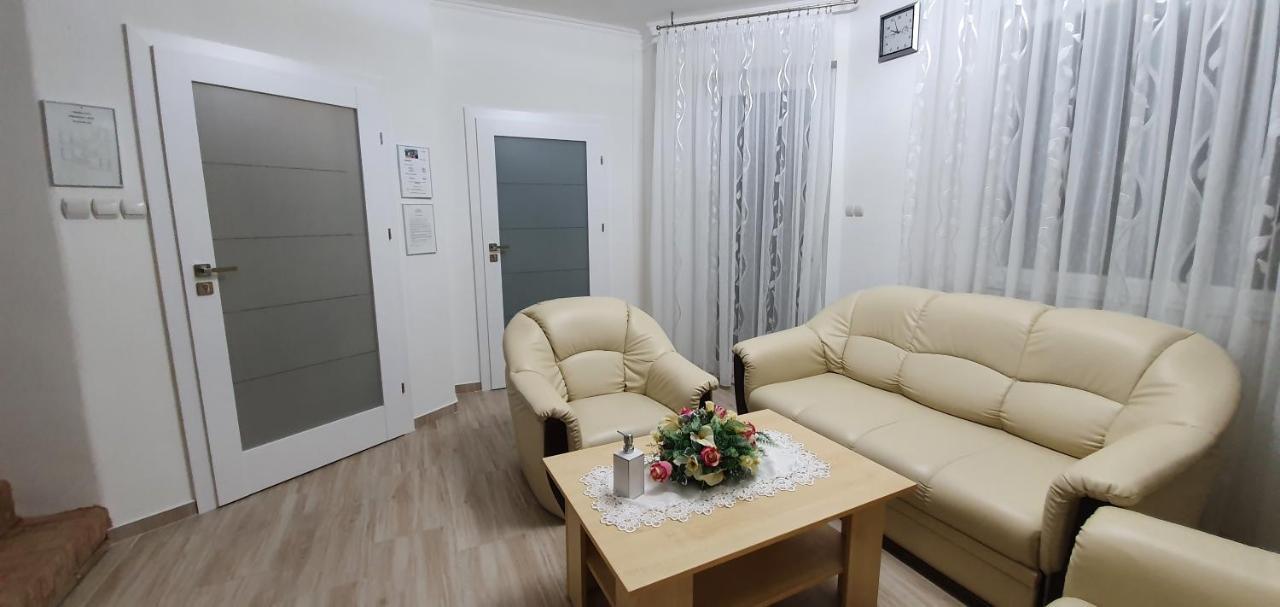 Anna vendégház Szeged Extérieur photo