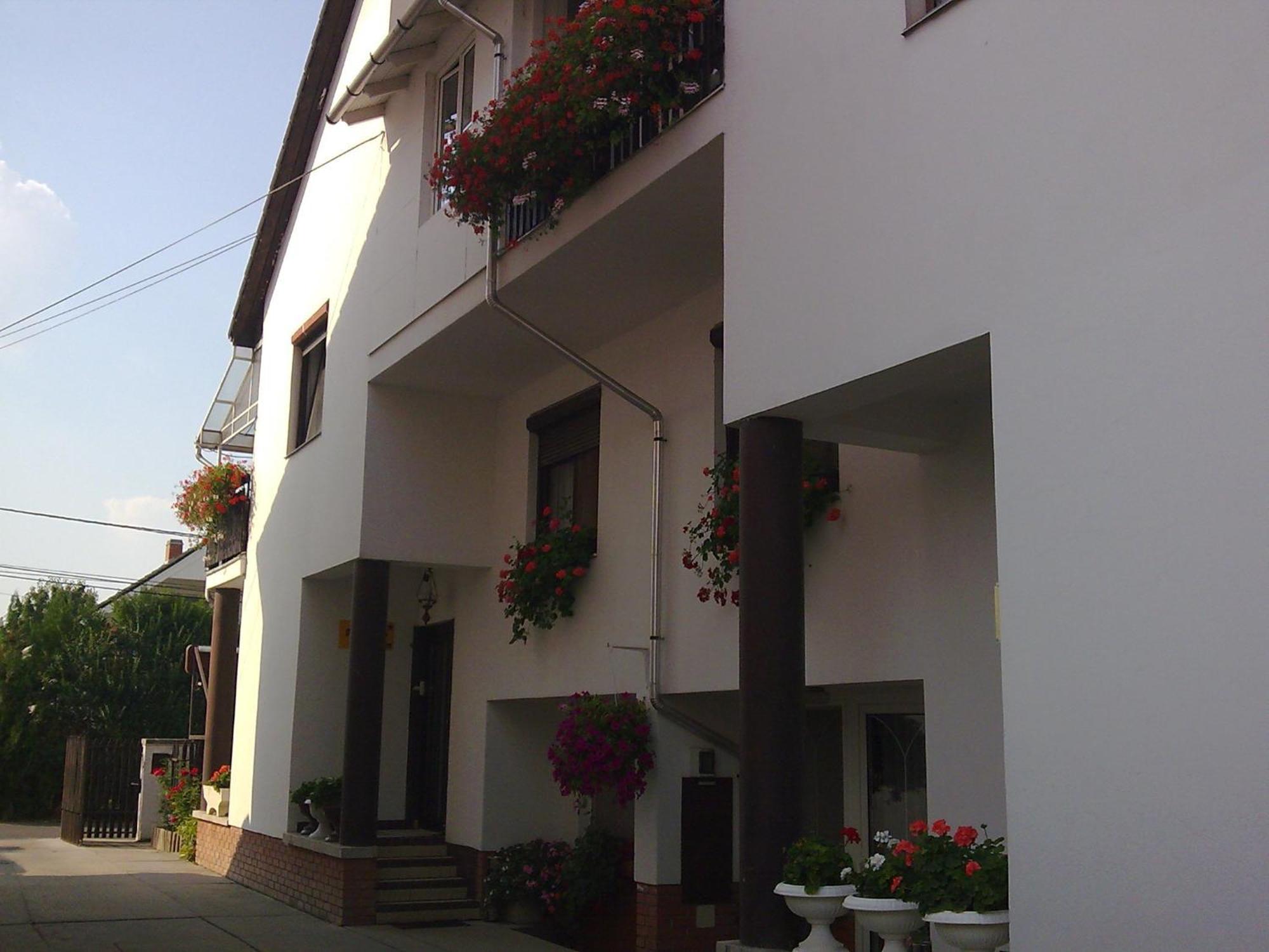 Anna vendégház Szeged Extérieur photo