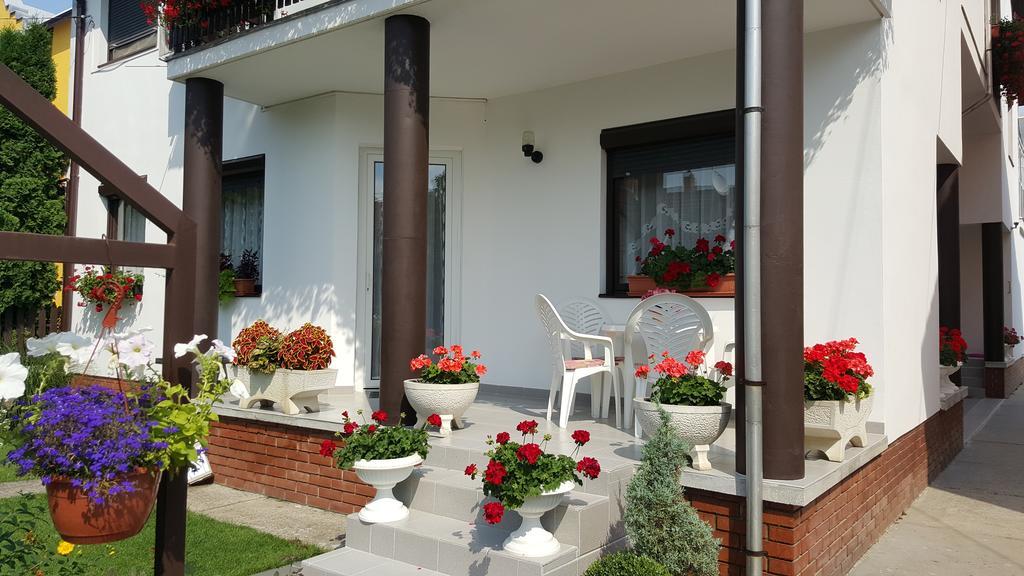 Anna vendégház Szeged Extérieur photo